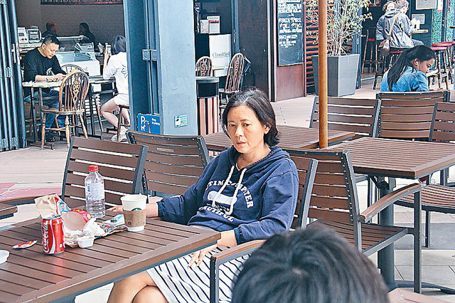 Sự cay nghiệt của showbiz Hoa ngữ từ cái chết của Lam Khiết Anh: Còn sống không ai quan tâm, chết rồi lại tỏ vẻ thương tiếc Sự cay nghiệt của showbiz Hoa ngữ từ cái chết của Lam Khiết Anh: Còn sống không ai quan tâm, chết rồi lại tỏ vẻ thương tiếc