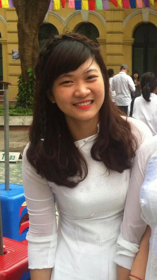 Hotgirl phòng gym thừa nhận đã từng phẫu thuật thẩm mỹ, tiết lộ có thời nặng đến 63kg