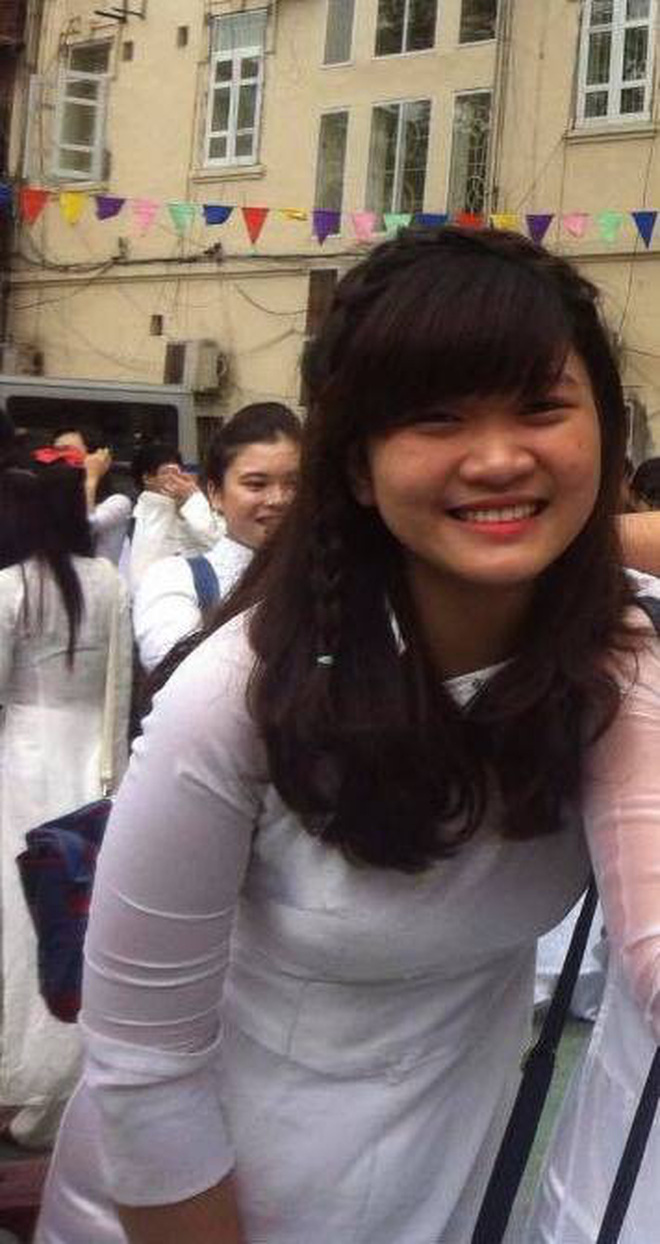 Hotgirl phòng gym thừa nhận đã từng phẫu thuật thẩm mỹ, tiết lộ có thời nặng đến 63kg