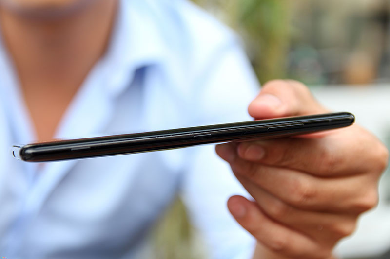 Chi tiết Sony Xperia XZ3 - giá 20 triệu, không bán chính hãng ở Việt Nam