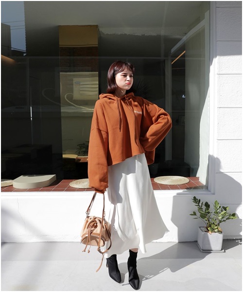 Phong cách công sở mùa đông: Rất cần một đôi bốt xinh