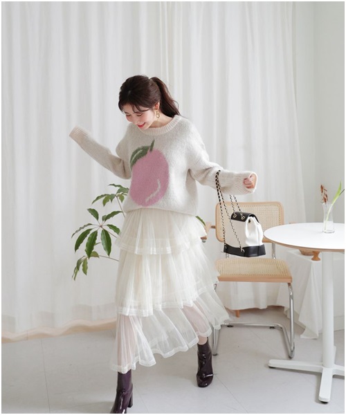 Phong cách công sở mùa đông: Rất cần một đôi bốt xinh