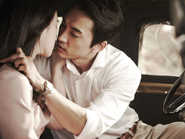 Chồng cho bồ tài sản khổng lồ trong khi mẹ con tôi phải sống tằn tiện