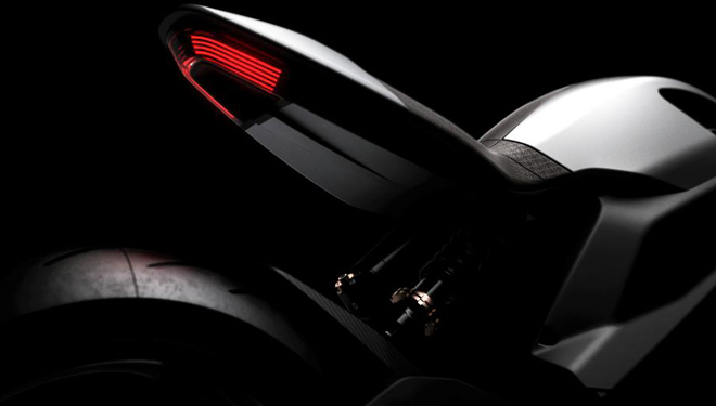 Mê mẩn trước cỗ máy phong cách Iron Man tiên tiến bậc nhất