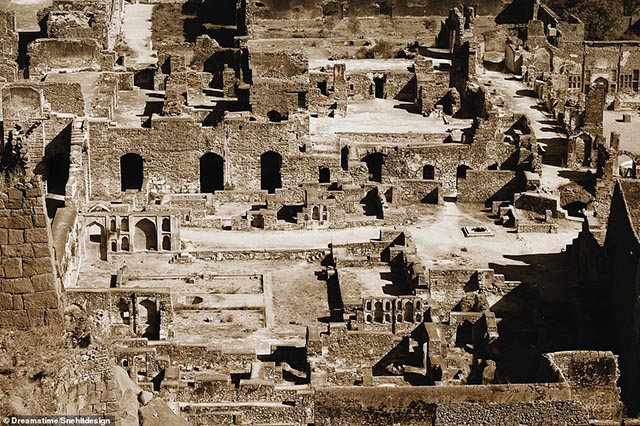 Rợn người vì những bí ẩn đằng sau nhiều ngôi làng bị bỏ hoang trên thế giới