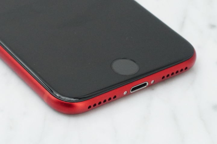 Có lẽ với người tiêu dùng, nút Home vẫn có giá trị hơn Face ID