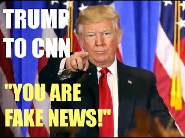 Trump đẩy cuộc chiến với CNN lên cấp độ mới sau quyết định cấm cửa phóng viên Jim Acosta
