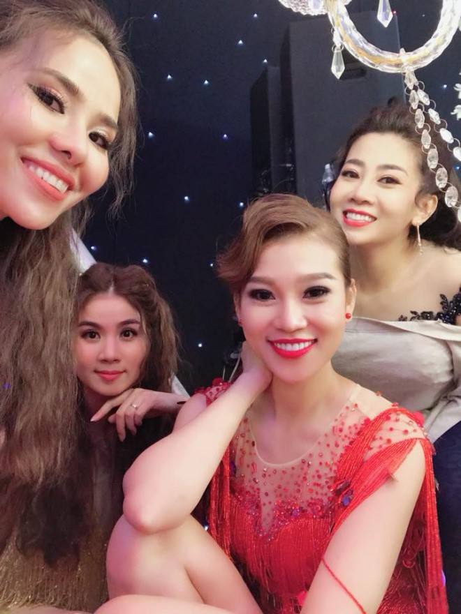 Mai Phương tươi tắn trở lại với công việc, nhưng hệ quả chịu đựng sau đó khiến fan vô cùng lo lắng