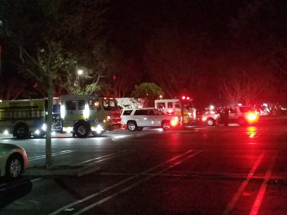 Xả súng hàng loạt vào quán bar ở California, nhiều người bị thương