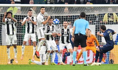 Man Utd thắng ngược 2-1 trên sân Juventus