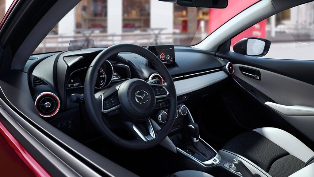 Mazda2 nhập khẩu Thái Lan có 4 phiên bản, giá dự kiến từ 509 triệu đồng, cạnh tranh gắt gao Toyota Vios