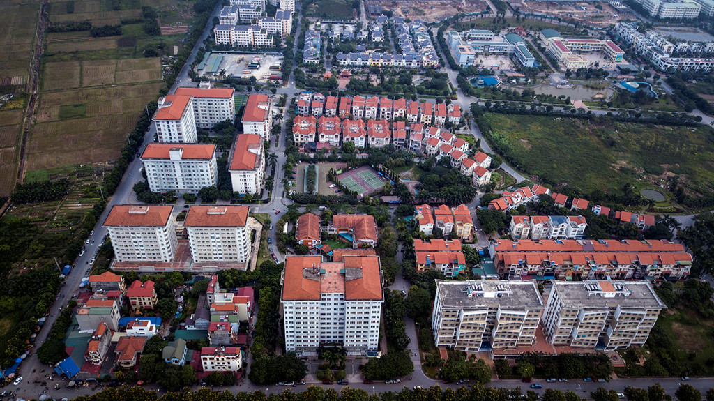 Vì sao các đô thị ven đô kén khách?