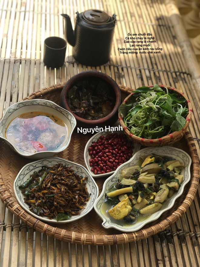 Mang không quá 200k đi chợ, mẹ trẻ 3 con khiến ai nấy sững sờ vì mâm cơm sang trọng, đẹp mắt như nhà hàng