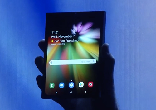 Samsung trình diễn điện thoại màn hình gập 7,3 inch