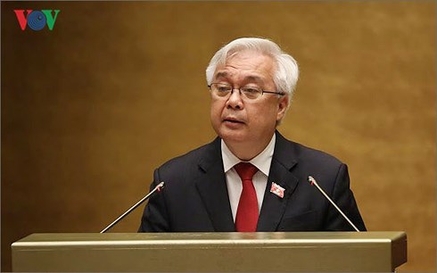 Miễn học phí cho trẻ mầm non 5 tuổi?