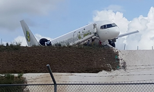 Máy bay trượt đường băng ở Guyana, 6 người bị thương