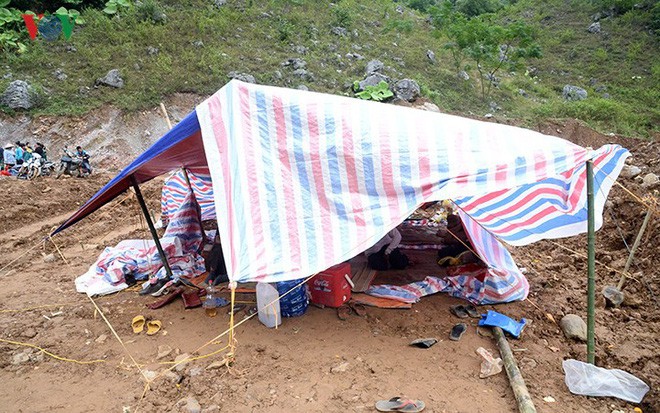 Sập mỏ vàng ở Hòa Bình: Hình ảnh cứu hộ ngày thứ 5 liên tiếp