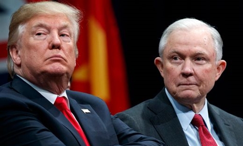 Chiếc gai trong quan hệ giữa Trump và Bộ trưởng Tư pháp Mỹ