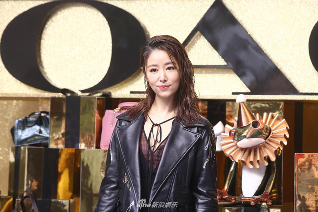 Sau khi bị chê già xấu, Lâm Tâm Như lại gây bất ngờ với diện mạo này khi dự sự kiện