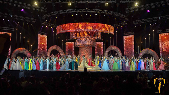 Ban tổ chức Hoa hậu Trái đất lên tiếng vụ thí sinh tố bị gạ tình