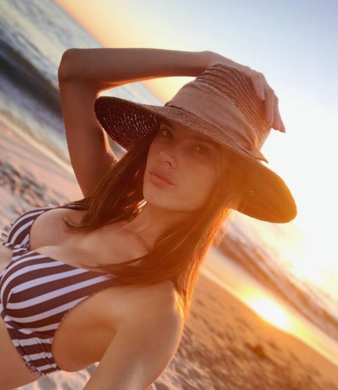 Nhan sắc không son phấn của dàn thiên thần Victorias Secret