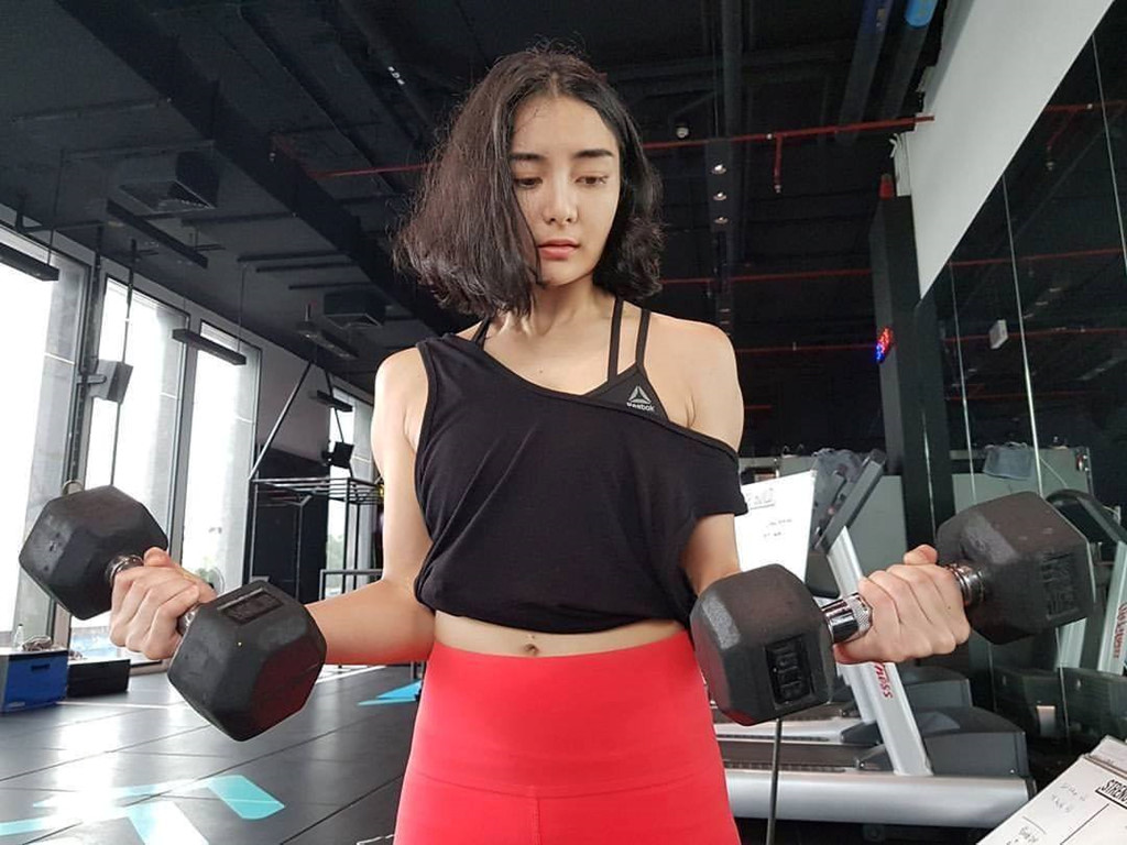 Mỹ nhân võ thuật Thái Lan: Sao phụ nữ cứ thích trở thành người mẫu?