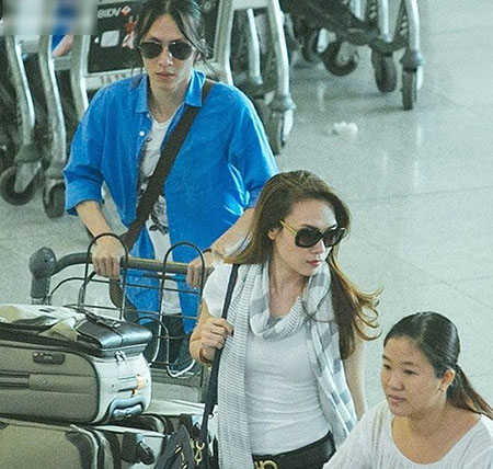 Tiết lộ bất ngờ về người đàn ông khiến Mỹ Tâm lần đầu tranh cãi gay gắt trên mạng xã hội Tiết lộ bất ngờ về người đàn ông khiến Mỹ Tâm lần đầu tranh cãi gay gắt trên mạng xã hội