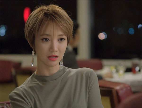 Màn vùng lên để đời của nàng dâu khiến nhà chồng và em chồng từ lần sau phải chừa mặt ra Màn vùng lên để đời của nàng dâu khiến nhà chồng và em chồng từ lần sau phải chừa mặt ra