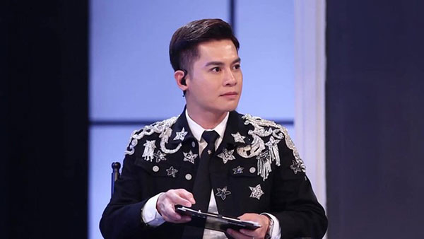 Khuyên Minh Hằng - Võ Hoàng Yến tu khẩu nghiệp, Nam Trung khiến khán giả thích thú cười ầm ở The Face Khuyên Minh Hằng - Võ Hoàng Yến tu khẩu nghiệp, Nam Trung khiến khán giả thích thú cười ầm ở The Face