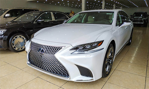 Lexus LS 500h bản 2019 đầu tiên về Việt Nam Lexus LS 500h bản 2019 đầu tiên về Việt Nam