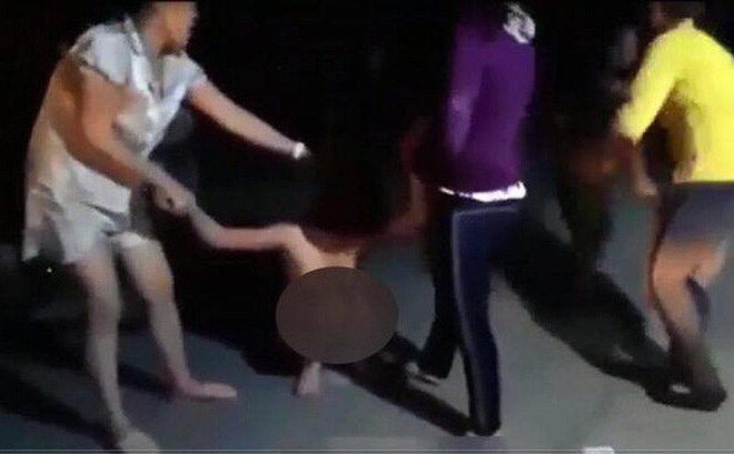 Xôn xao đoạn clip cô gái bị đánh ghen cắt tóc, lột quần áo kéo lê dọc đường ở Hải Phòng