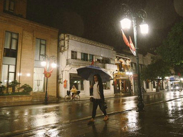 Dự báo thời tiết 10/11: Hà Nội se lạnh, Sài Gòn mát mẻ