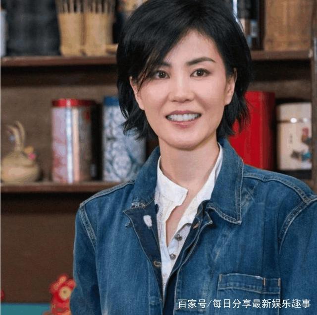 Không trả được nợ, Lý Á Bằng bị đóng băng tài sản, Vương Phi lạnh lùng lên tiếng: Không có tiền