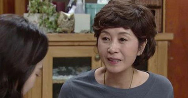 Bí mật của nàng dâu chung sống cả 5 năm với nhà chồng chẳng nấu nổi 1 bữa cơm song vẫn được mẹ chồng cưng