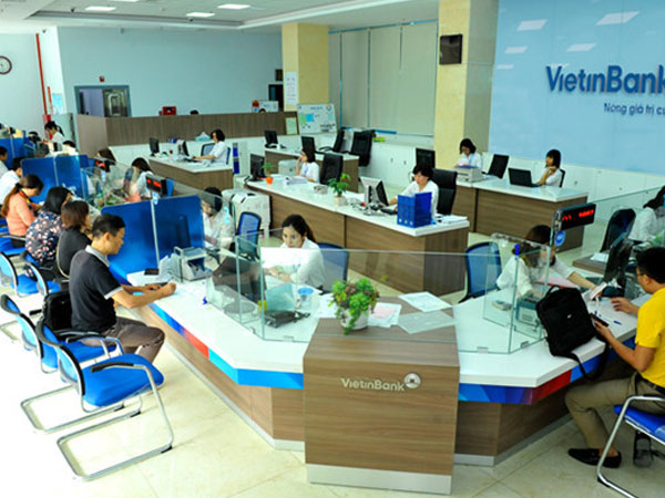 Hệ thống ngân hàng Việt Nam bị Moodys hạ bậc triển vọng