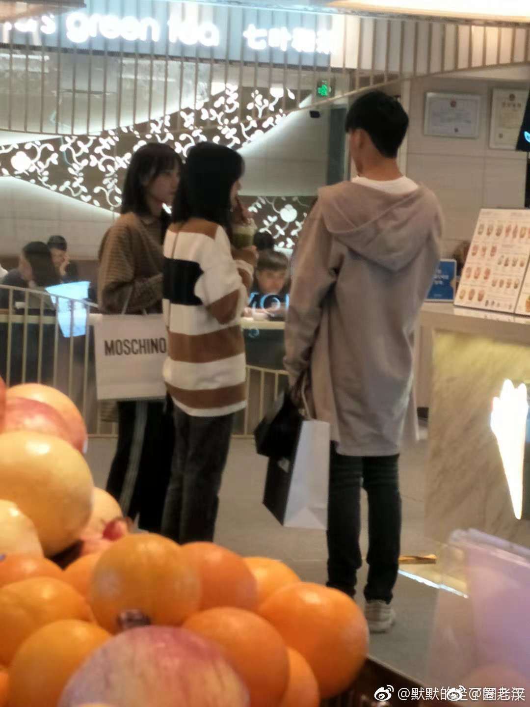 Trịnh Sảng đưa diễn viên đóng thế đi... hẹn hò với bạn trai, dân tình chỉ lo cô nàng bị cắm sừng