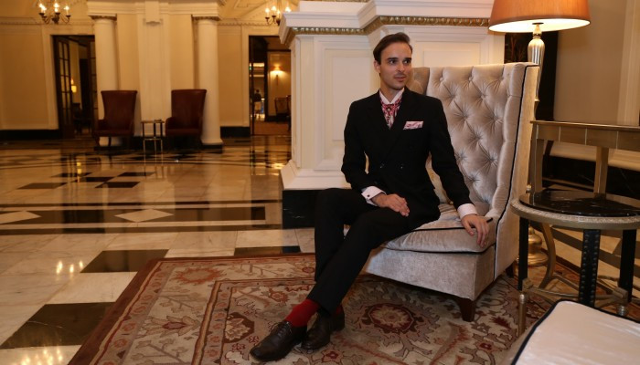 Lớp học nghi thức thượng lưu của giới siêu giàu Trung Quốc