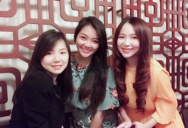 Duy Uyên về nước, hội ngộ nhóm Mắt Ngọc sau 10 năm