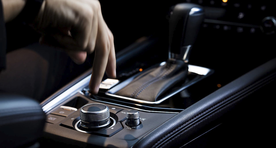 Mazda CX-5 Signature 2019 giá 37.000 USD, nội thất sang trọng