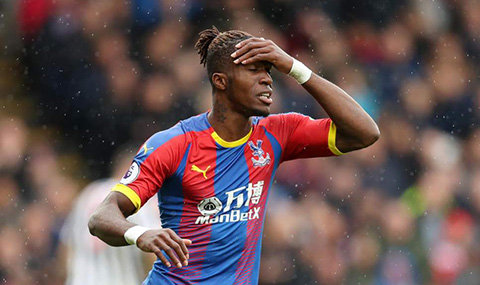 Crystal Palace 0-1 Tottenham: Foyth ghi bàn giúp Tottenham có 3 điểm