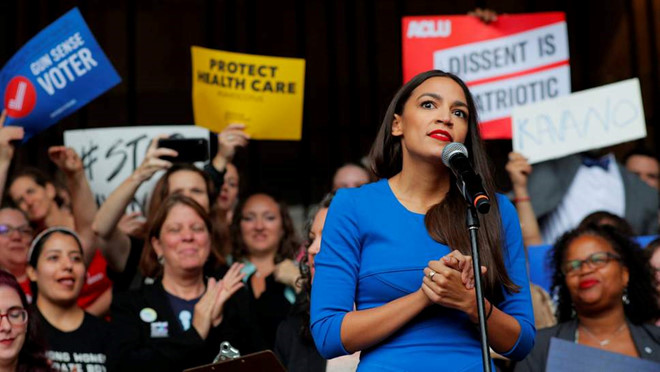 Nghị sĩ trẻ nhất lịch sử Mỹ không có tiền thuê nhà ở thủ đô