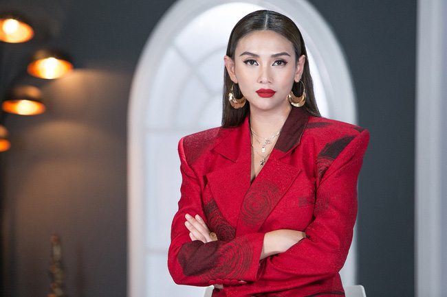 The Face 2018: Thử thách nhạt nhòa, chỉ có màn đấu khẩu giữa Võ Hoàng Yến - Thanh Hằng - Minh Hằng mới đáng xem!