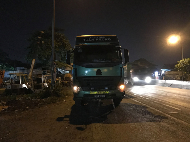 Truy đuổi xe container cán tử vong người đàn ông rồi bỏ chạy