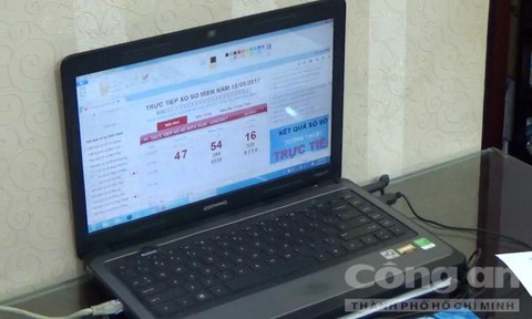 Bí mật trong mật thất phía sau tủ quần áo