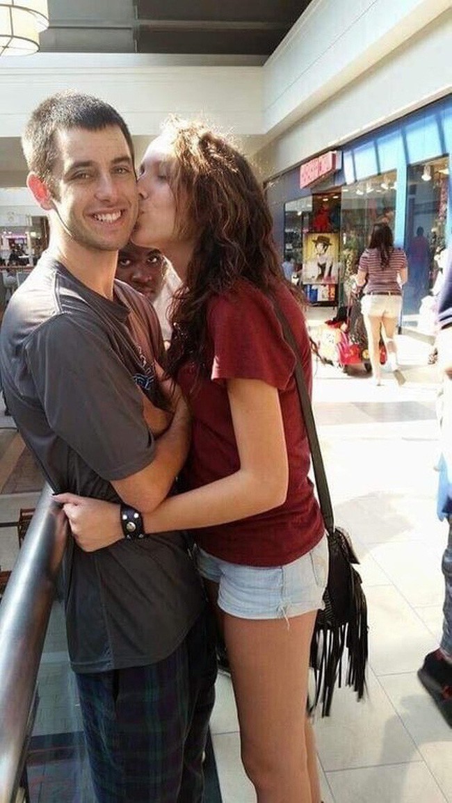 Hết hồn với bí mật đằng sau những bức ảnh hình thường