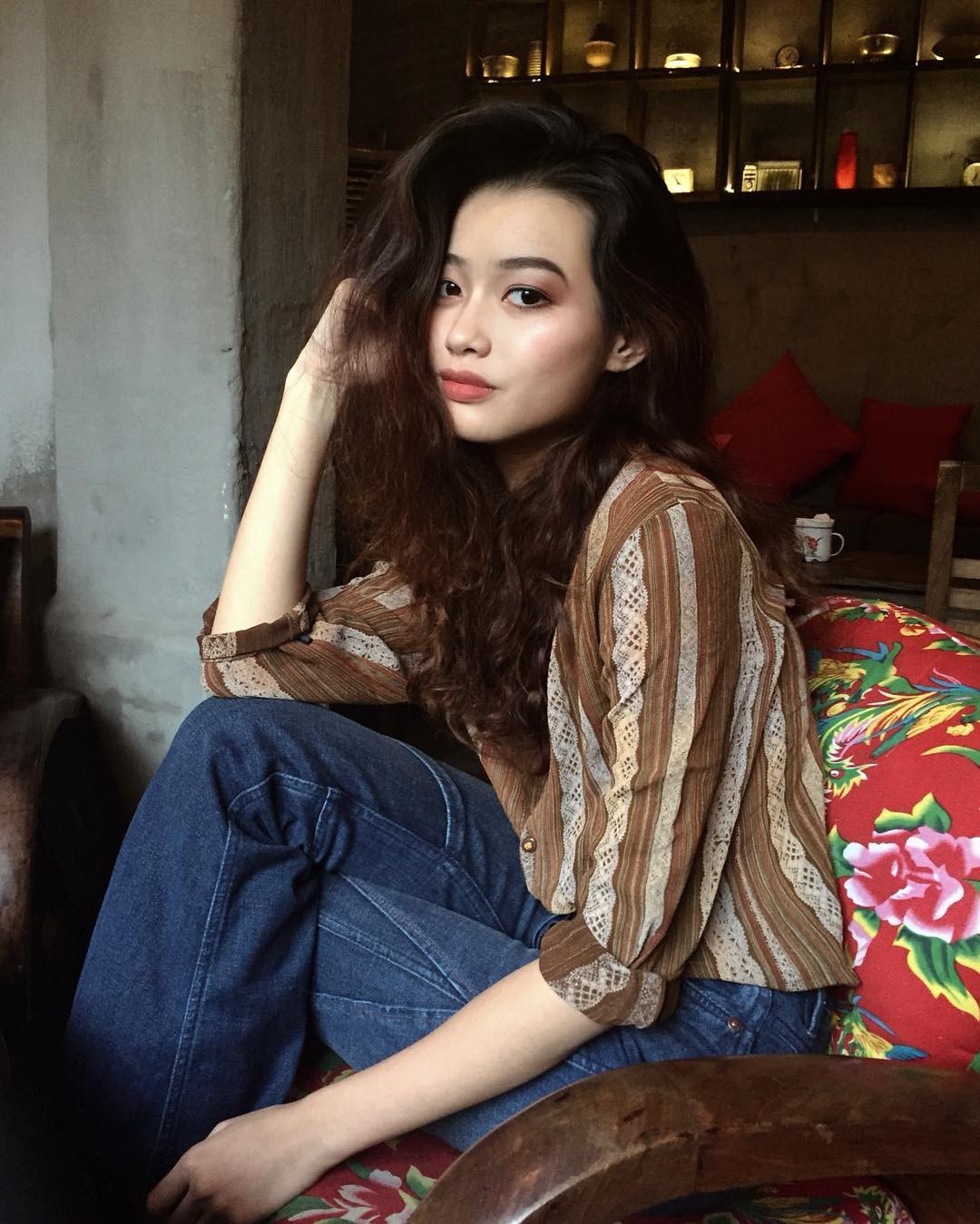 Chân dung gái xinh mới nổi trên Instagram: 20 tuổi, là du học sinh Việt tại Úc và cực kỳ đa tài