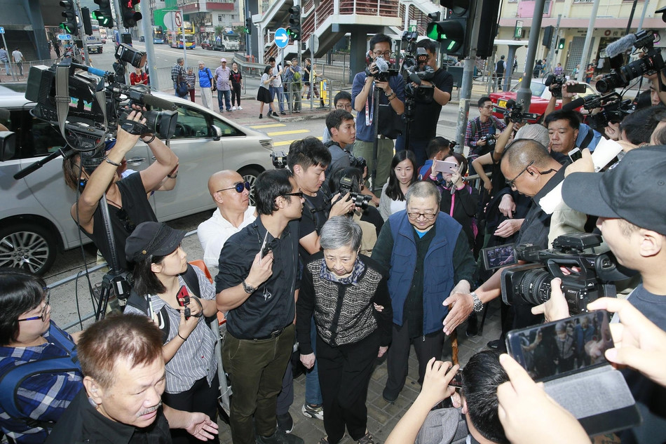 Jack Ma, Huỳnh Hiểu Minh và nhiều nghệ sĩ đến dự tang lễ Kim Dung