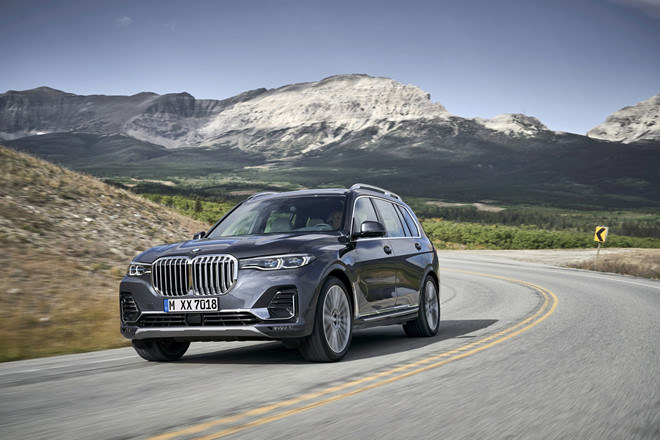 Xuất hiện video chi tiết của BMW X7 hoàn toàn mới