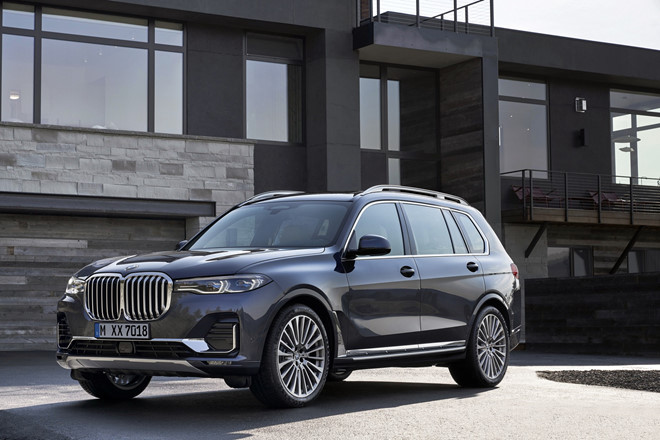Xuất hiện video chi tiết của BMW X7 hoàn toàn mới