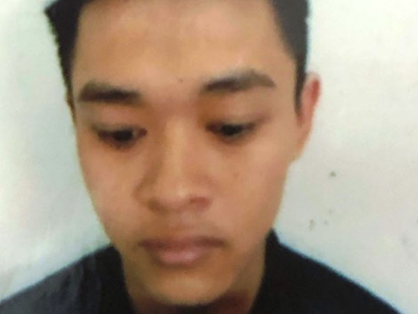 Nam nhân viên chiếm đoạt tiền tỉ, thuê hotgirl chụp ảnh cưới